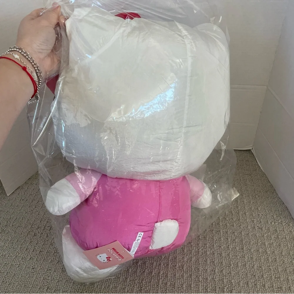 NWT hello kitty large balloon series plush